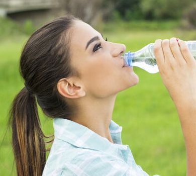 Tomar 2 Litros de Agua por Día